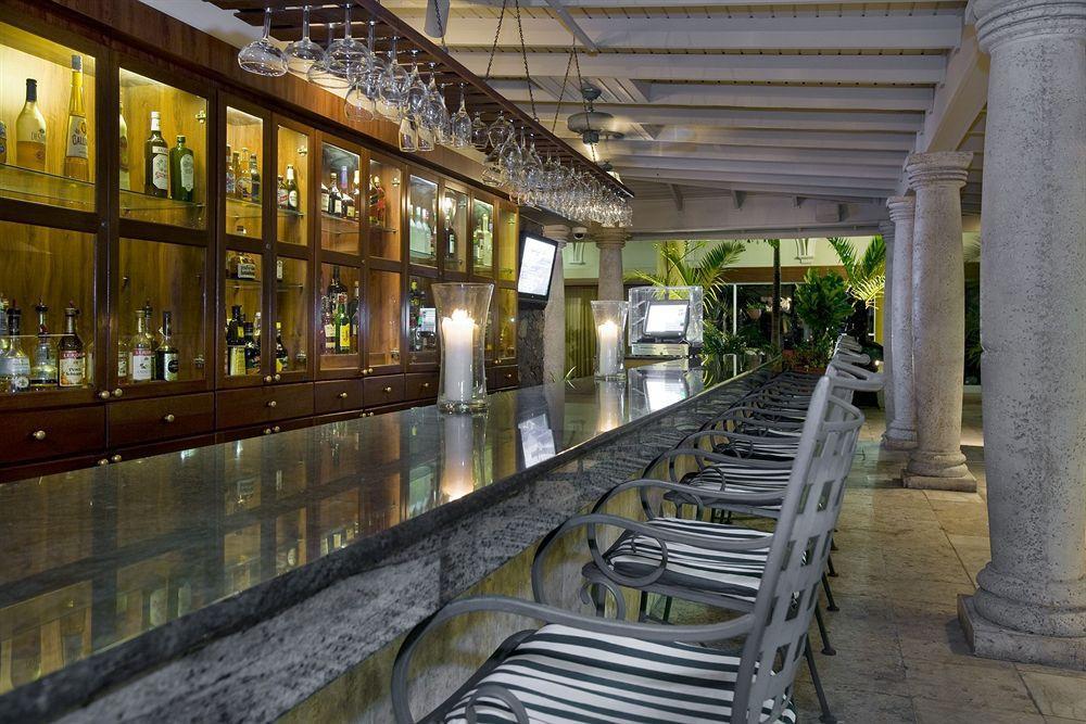Windward Passage Hotel Charlotte Amalie Étterem fotó